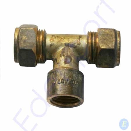 Brass compression tee pipe fitting