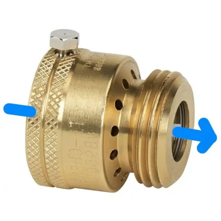 Brass backflow preventer valve with threaded connection